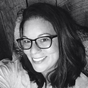 Meet your Posher, Eva